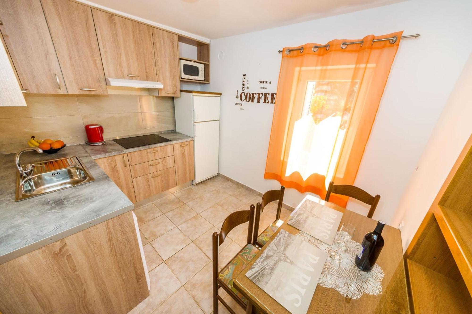 Apartments With A Parking Space Nin, Zadar - 10414 Chambre photo